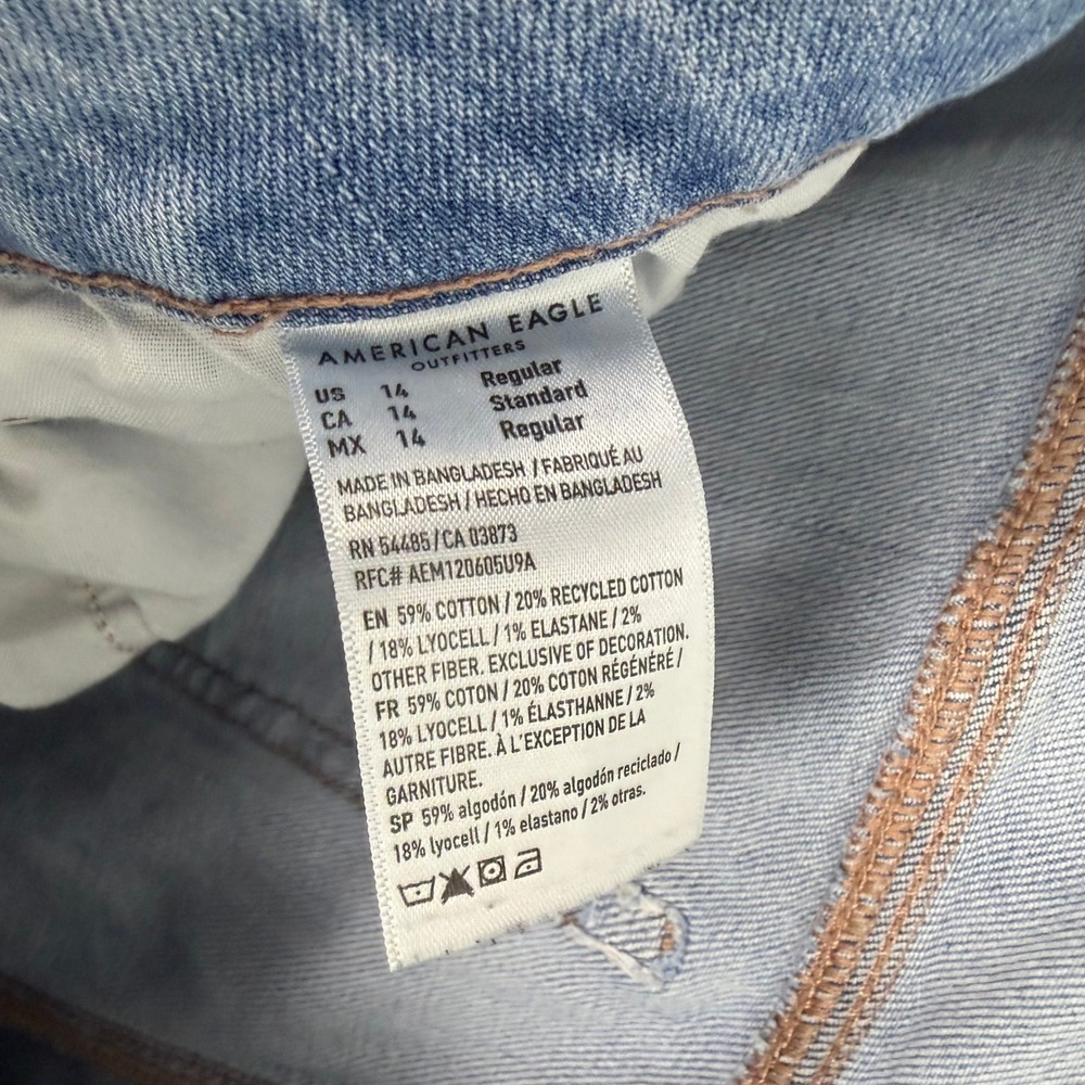 American Eagle Stretch Low-Rise Baggy Wide Leg Jean Light Wash Size 14 Regular - Picture 9 of 10